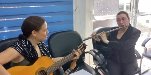 #ATELIER avec Chloe Tardi dans le cadre de la préparation de la fête de la musique le 21 juin à Bagdad. 